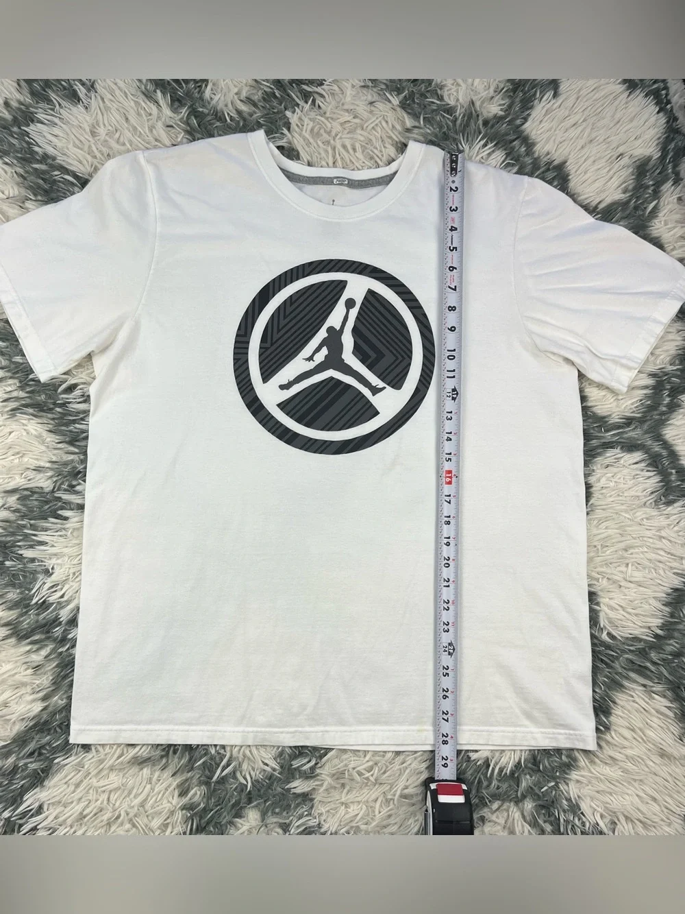 Jordan Men’s Vintage White T-shirt Size XL